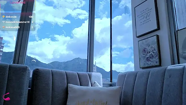 Ivanna_West's cam snapshot