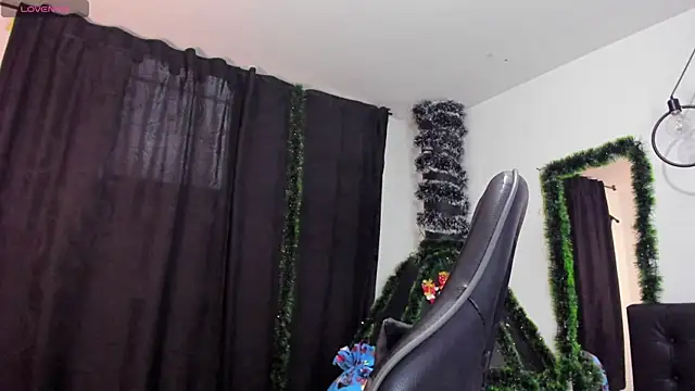 Almaazz live sex cam