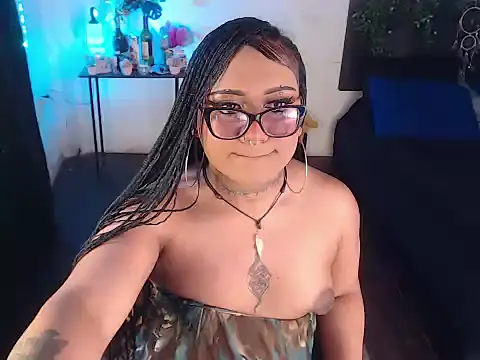 LiaScarlett live sex cam