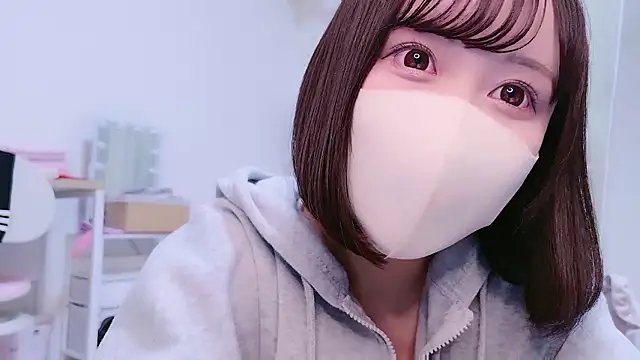 SHIORIoO's cam snapshot