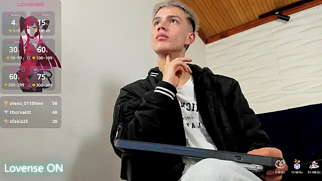 nicktorn's cam snapshot