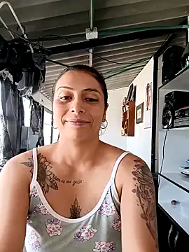 the-queen-of-money's cam snapshot