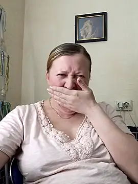 blondyaguar's cam snapshot