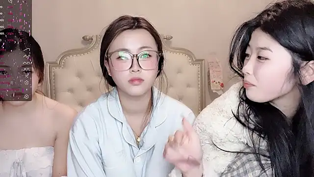 MM_YY_SS's cam snapshot