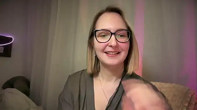 Kira_Elve's cam snapshot