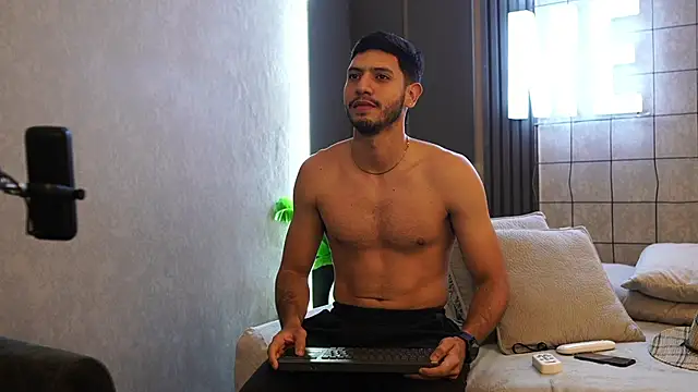 Thiago_Voss's cam snapshot