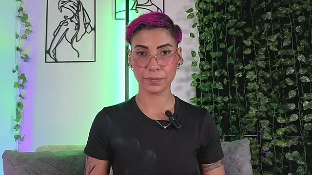 MiaMorgan_'s cam snapshot