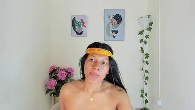 Kelsie_hills's cam snapshot