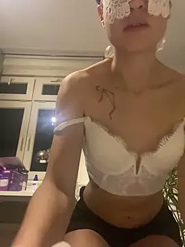 YoungDutchRuby's cam snapshot