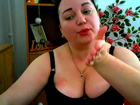 AmanaGi's cam snapshot