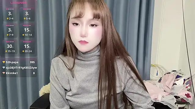 Momo-999's cam snapshot