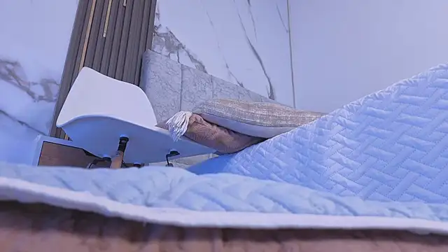 Kattie_sweet1's cam snapshot