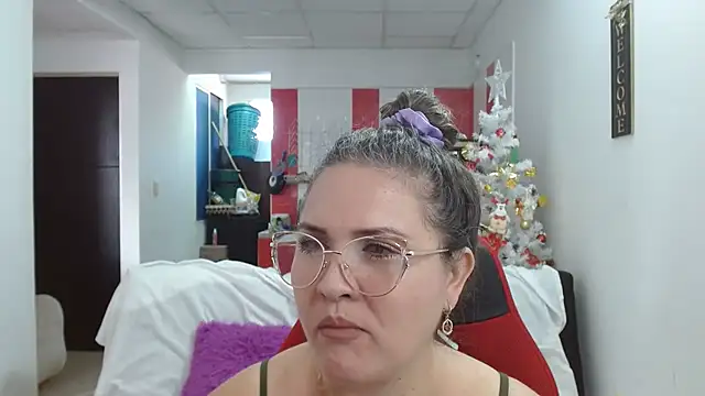 helenca43's cam snapshot