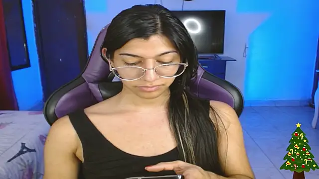 engielphoenis14 live sex cam