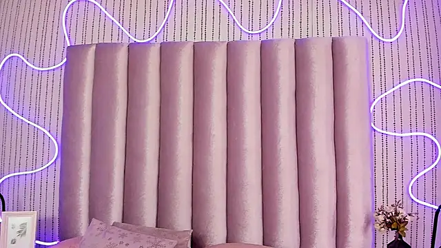 SamanthaPeachss live sex cam