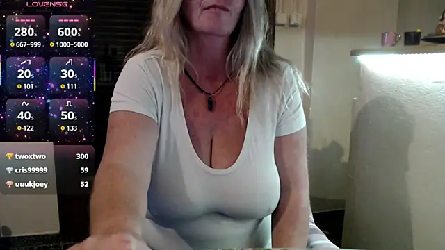 JennaDeluxe live sex cam