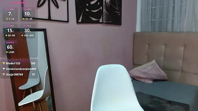 amara_rousse1's cam snapshot