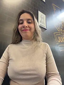 sarah_honey__ live sex cam