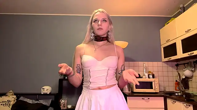 MiaMilla's cam snapshot