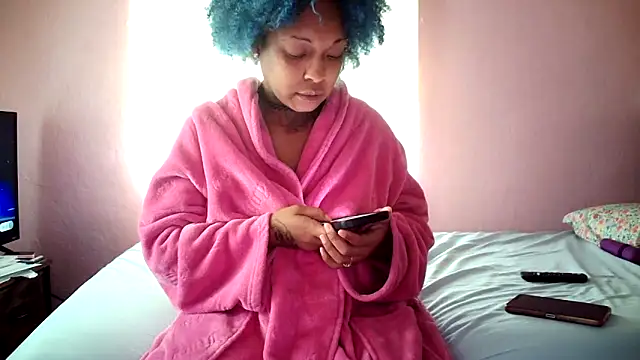 PiscesKitty's cam snapshot