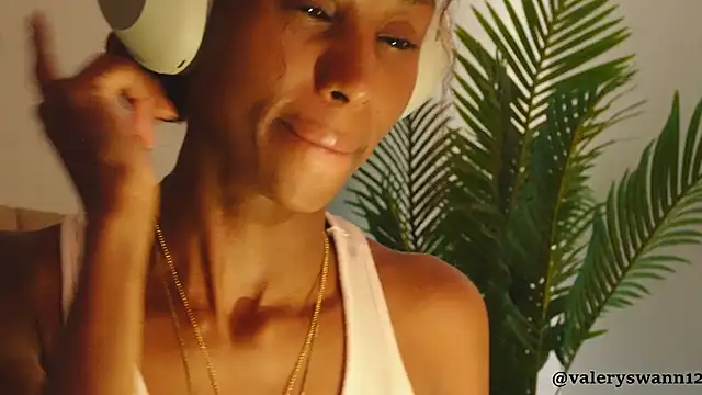 Valery_Swan1's cam snapshot