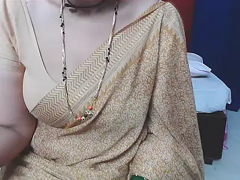 sunitha-3 live sex cam