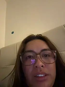 urasianlady live sex cam