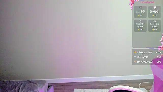 kiki_rikki's cam snapshot