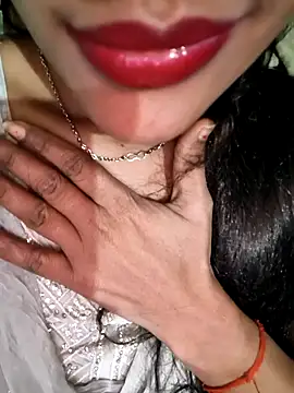 Eshwari_Chopra's cam snapshot