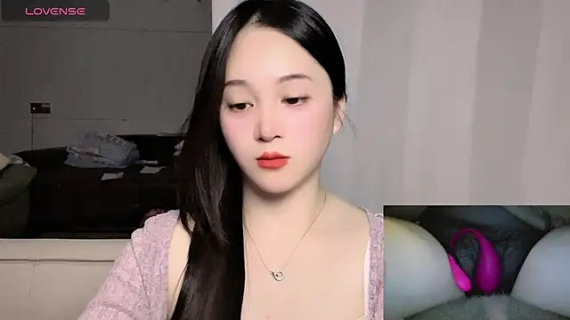 woaiqinqin's cam snapshot