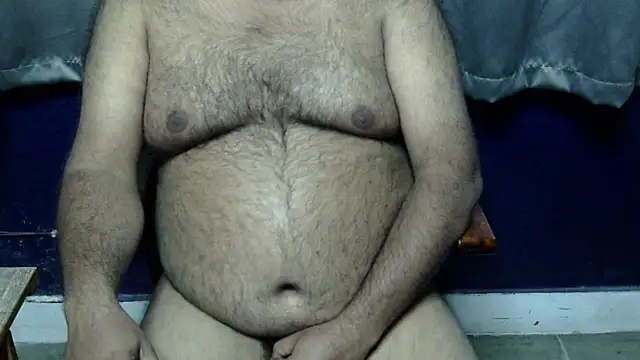 hairysubcub_70's cam snapshot