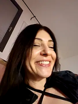 AryaSummersReal live sex cam