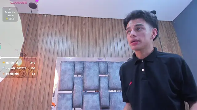 owen__johnson live sex cam