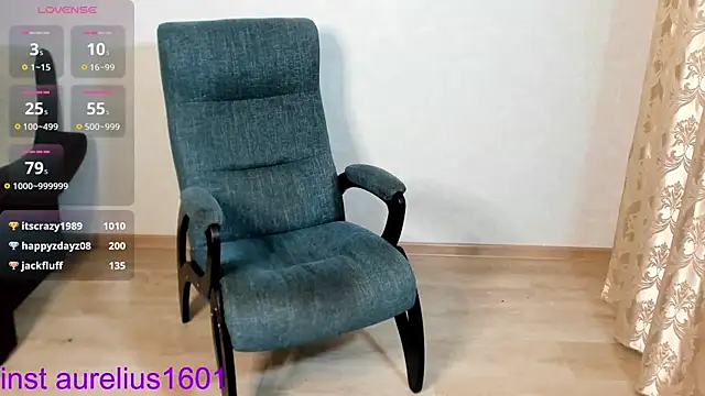 maks_wolfis live sex cam