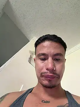 DominickVegas live sex cam