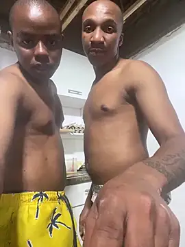 Phoenixxxx01 live sex cam