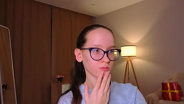 BettyBrowni live sex cam