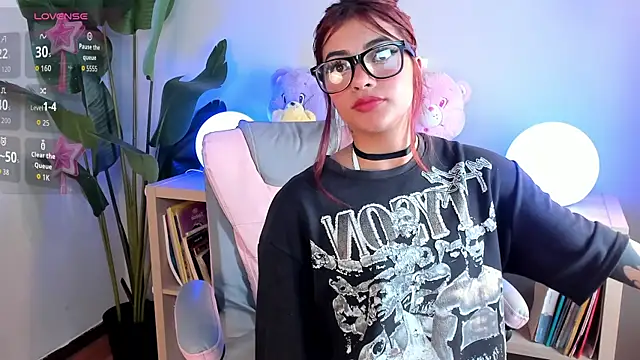 Mystic_blue live sex cam