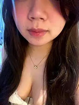 Hanna230 live sex cam