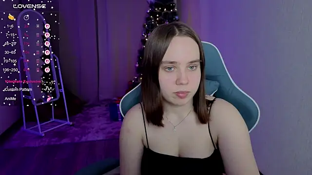 lunalyna's cam snapshot