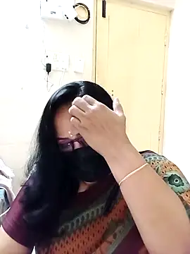 Ananya_flower's cam snapshot