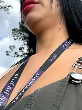 AlannaEvons's cam snapshot