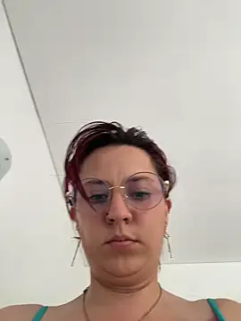 Zoe_fire's cam snapshot