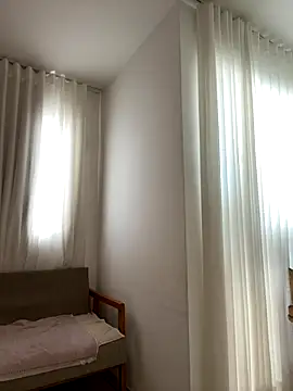 BelleLouiseVp's cam snapshot