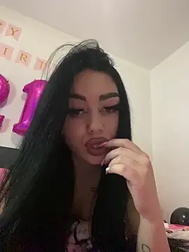 Briana_lrs's cam snapshot