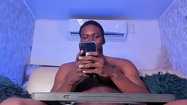 mike_aly's cam snapshot