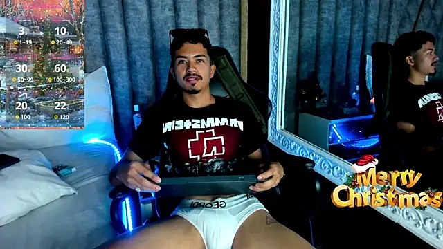 NicolaiKarav's cam snapshot