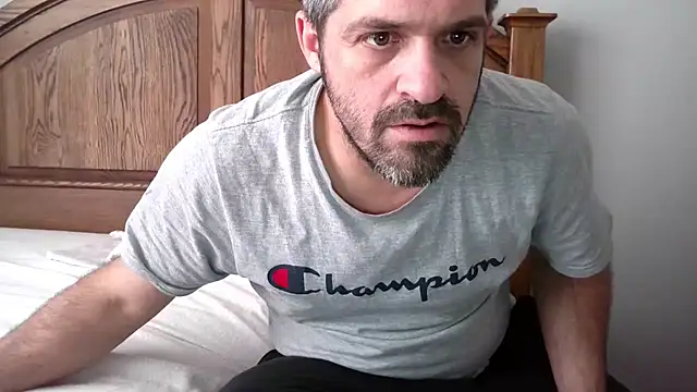 Troyt87's cam snapshot