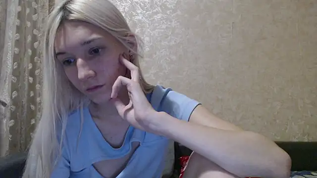 Alisa_Bergg's cam snapshot