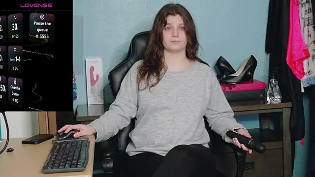 TreeJeanne's cam snapshot